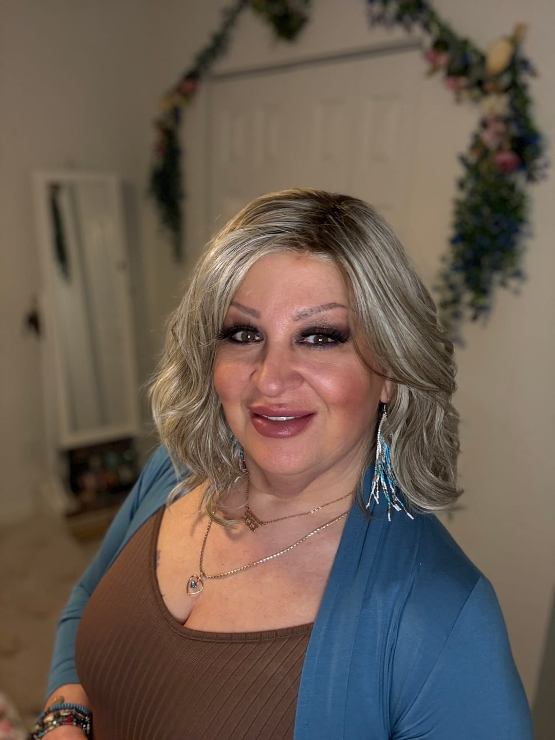 Customer photo review of BOMBSHELL BEAUTY - Soft Beige Blonde