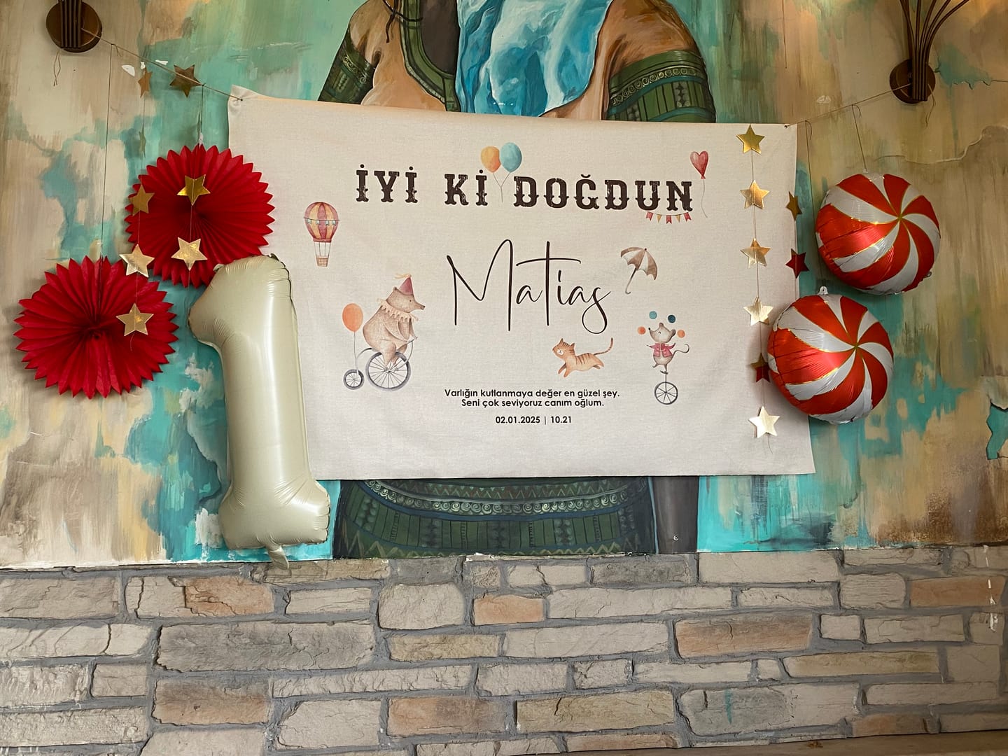 Customer photo review of Kişiselleştirilebilir Doğum Günü Örtüsü (#32)