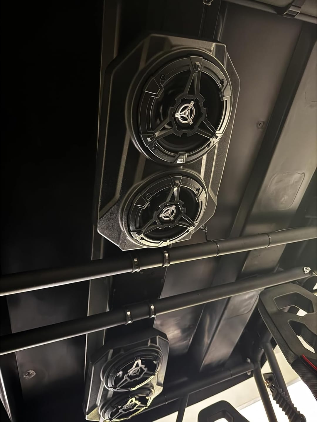 Customer photo review of UTV Sound System 6.5 Inch Speakers Overhead Stereo Bluetooth Fits 1.625-1.9in Roll Cages
