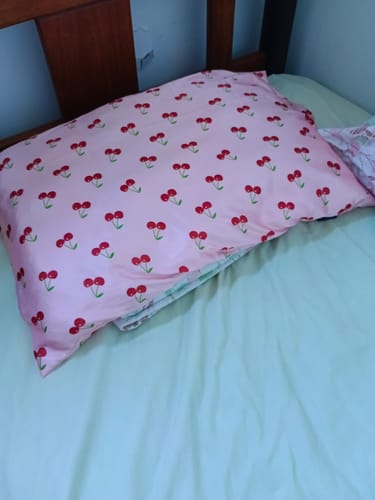 Customer photo review of Funda de Satín