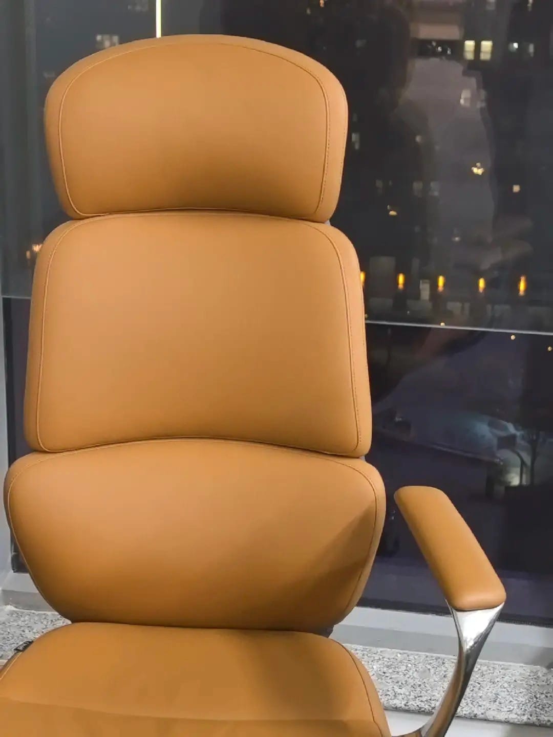 Customer photo review of Nolan Executive Leather Office Chair