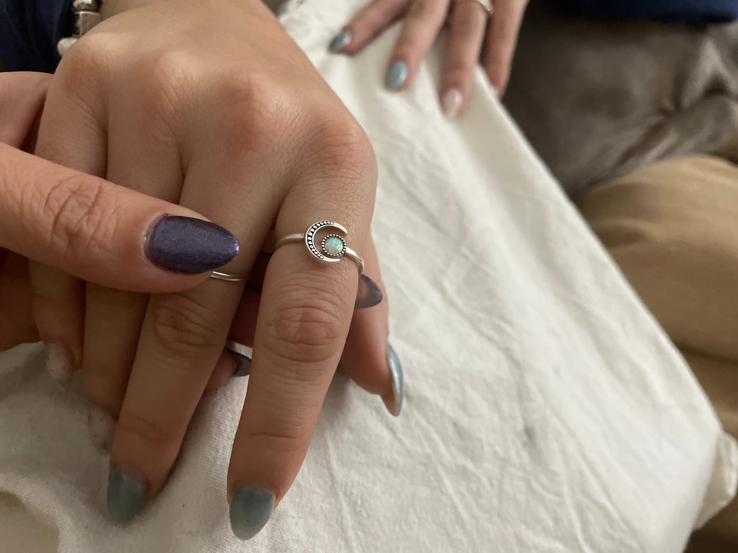 Customer photo review of Anillo Lunar