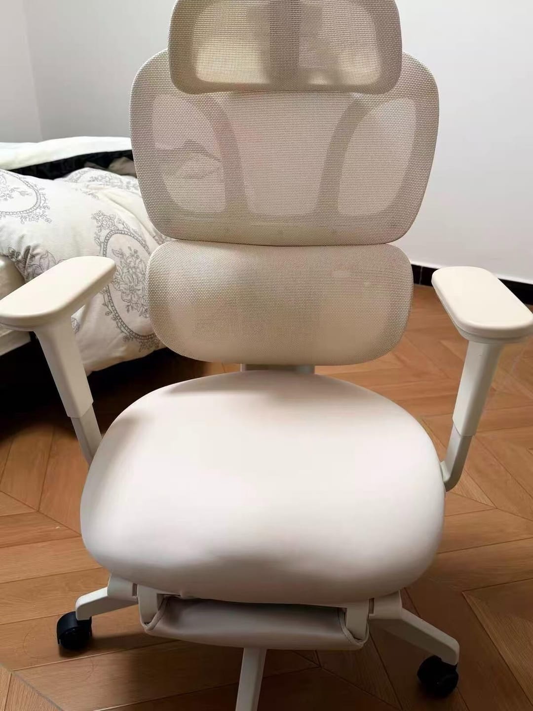 Customer photo review of S3 Premium Stylish Office Chair