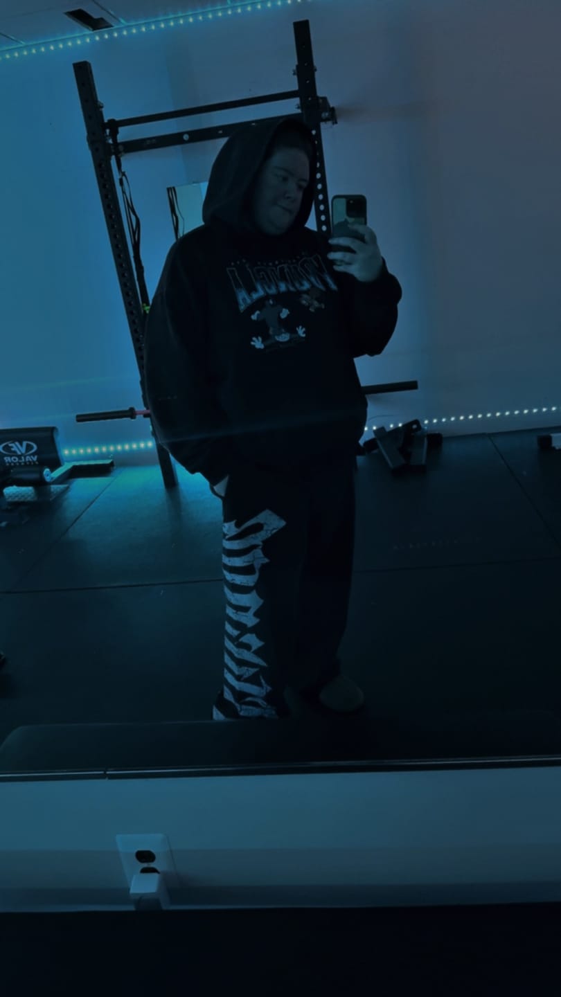 Customer photo review of 5047 - Tom & Jerry Pullover