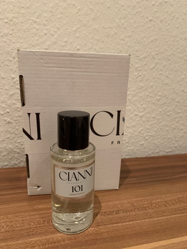 Customer photo review of 939 - The Next Look