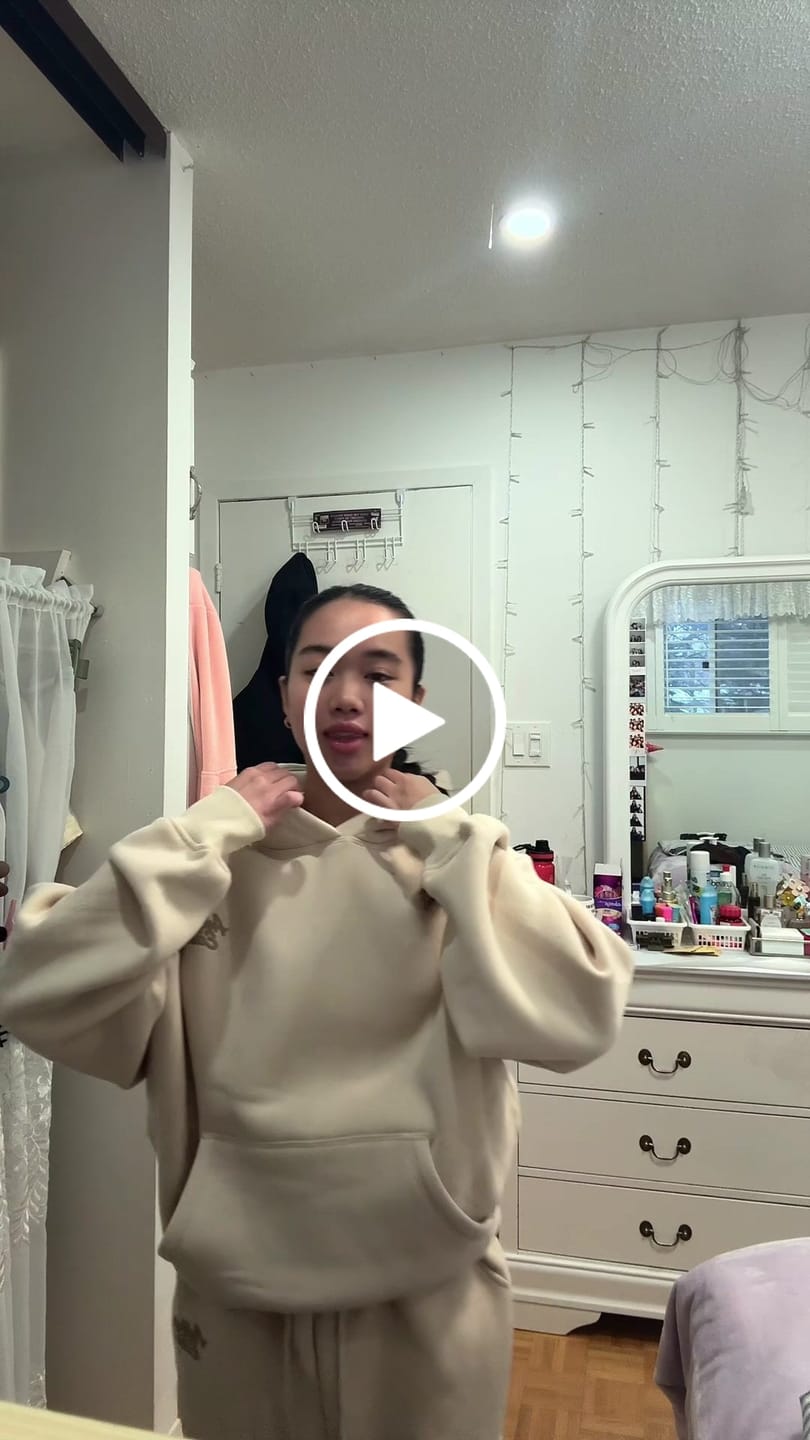 Customer video review of Soufflé Classic Hoodie Sets