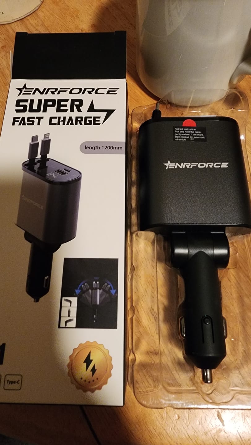 Customer photo review of 4 in 1 Car Charging Port