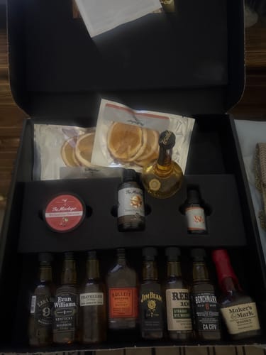 Customer photo review of Ultimate Old Fashioned Box