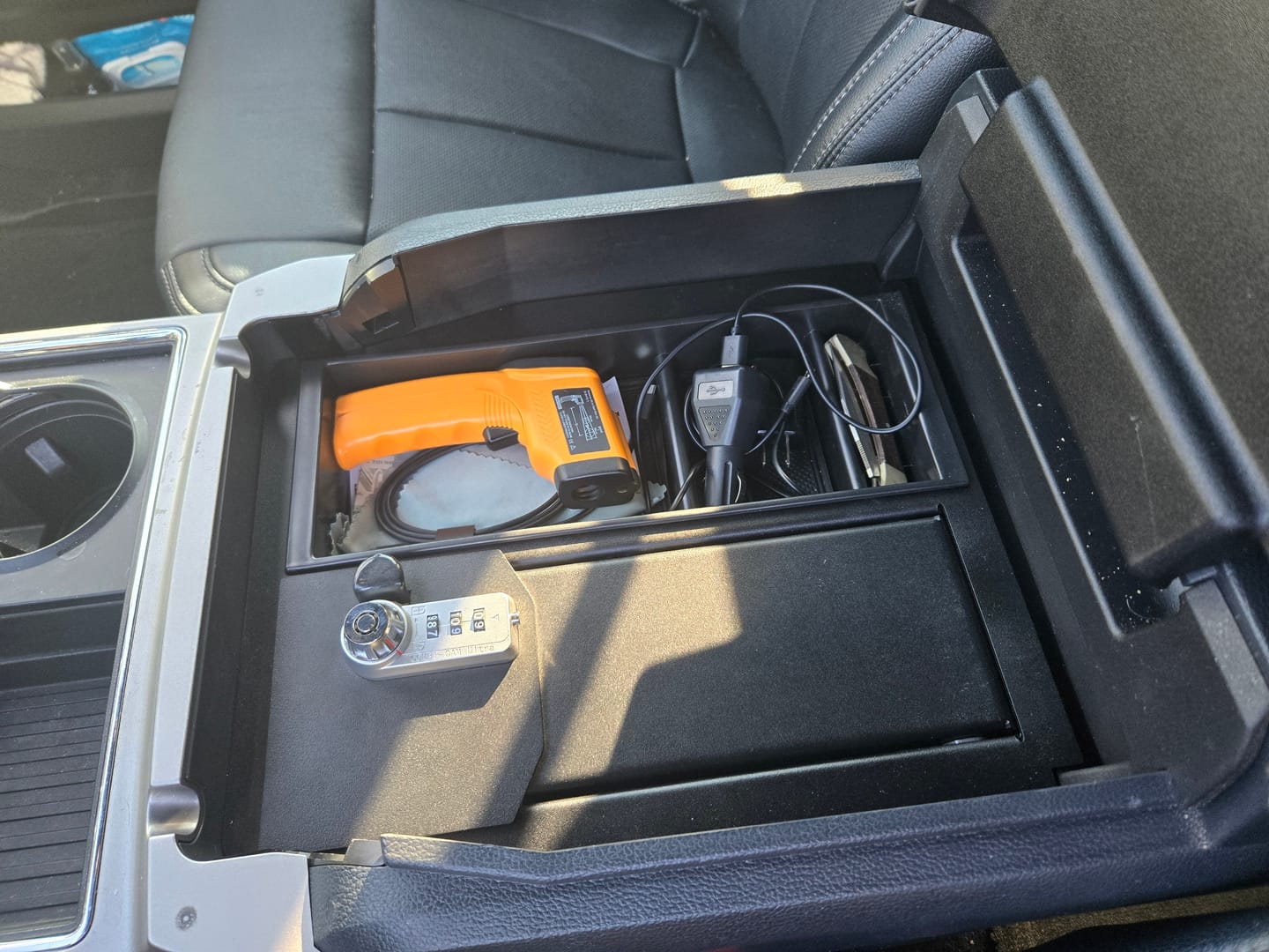 Customer photo review of E&G Console Vault for 2015-20 Ford F-150-Raptor & 2017-22 Ford Super Duty
