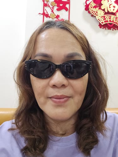 Customer photo review of Kyoto Oval Framed Sunglasses