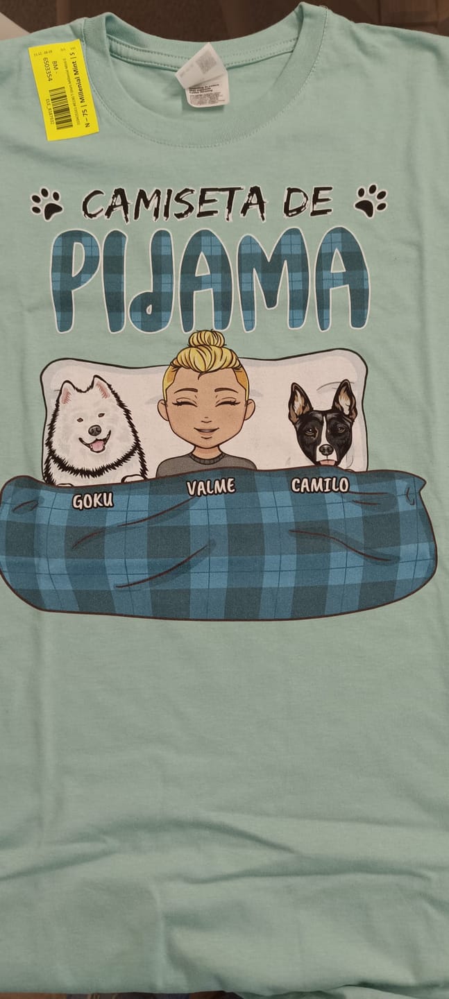 Customer photo review of Mi camiseta de pijama - Camiseta personalizada