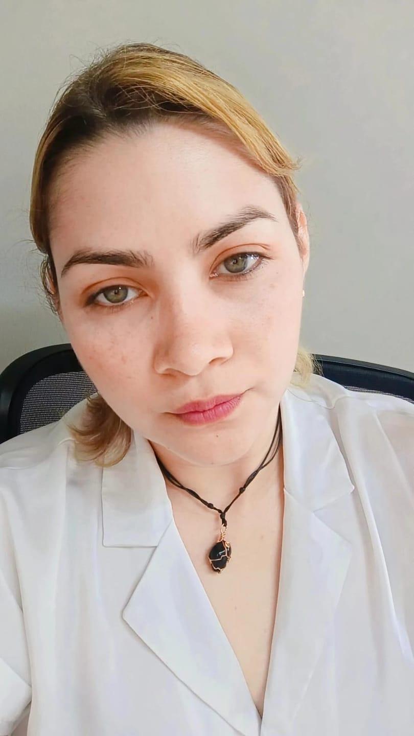 Customer photo review of Tónico Iluminador Aclarante