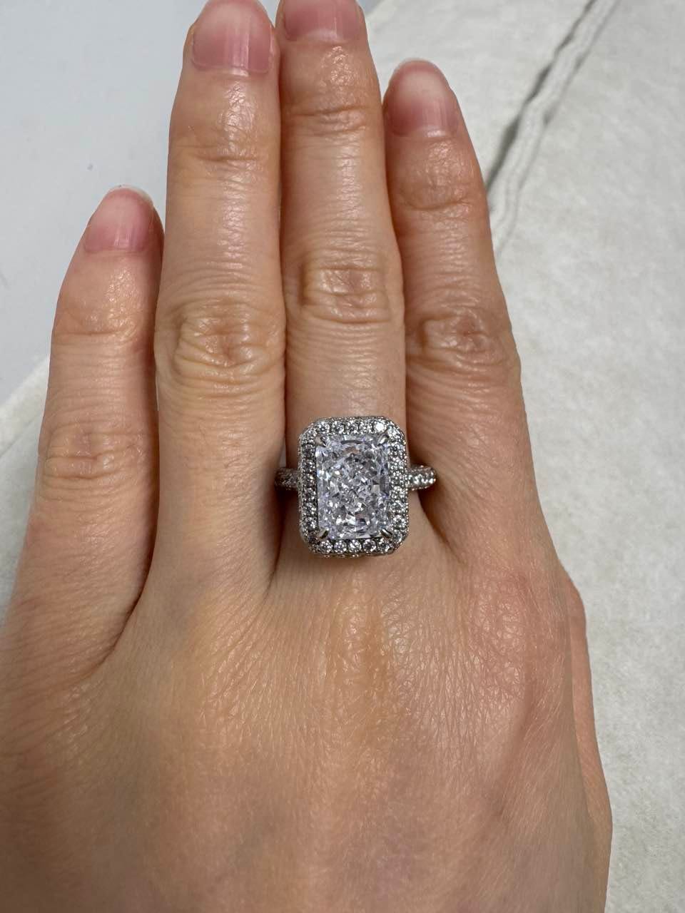 Customer photo review of S925 Noble Halo 3.5Ct Radiant Cut Engagement Ring Vintage Ring For Everyday Wear