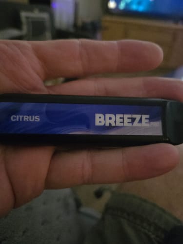 Customer photo review of Breeze Pro Disposable Vape