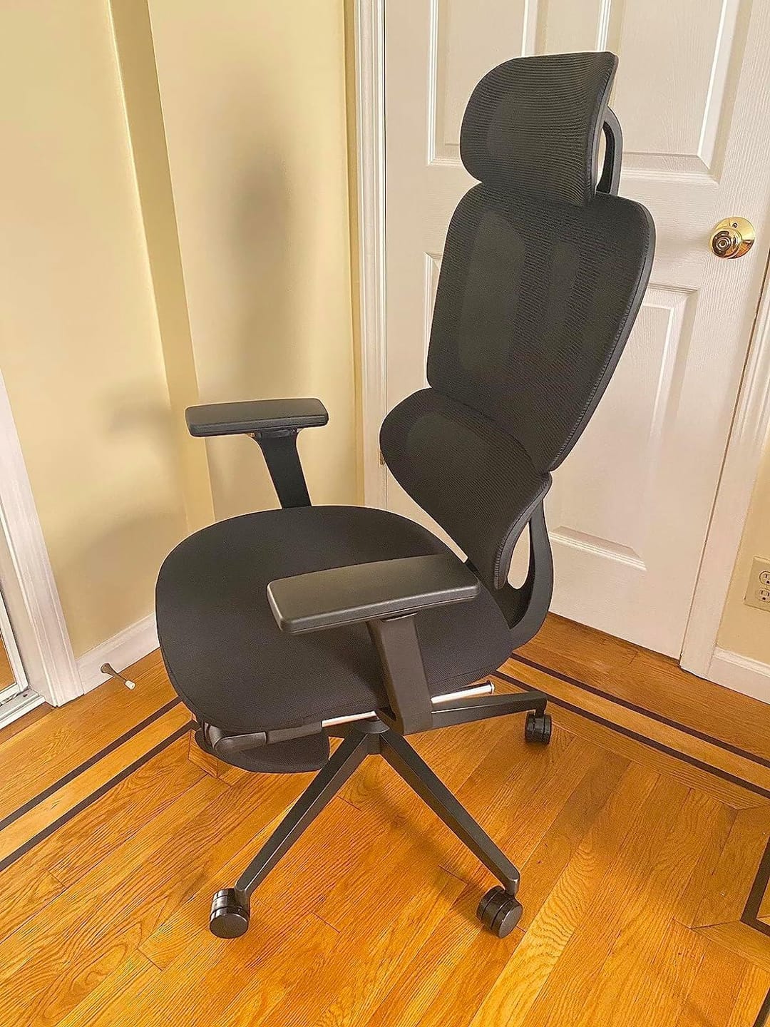 Customer photo review of S3 Premium Stylish Office Chair