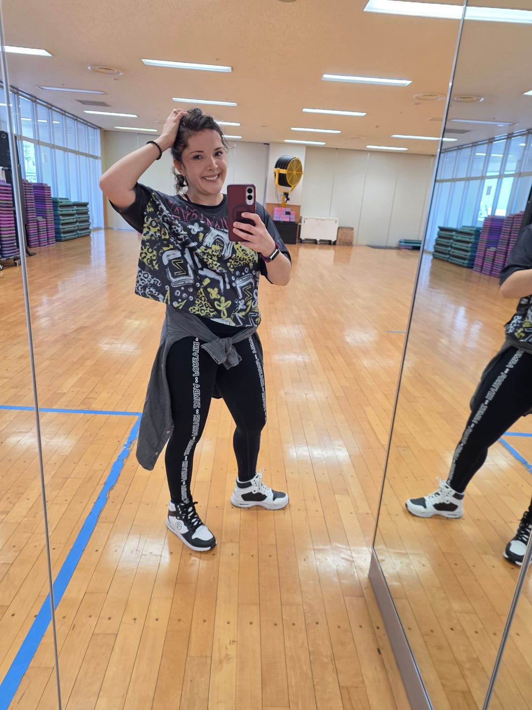 Customer photo review of Sizzlin' Mesh Boxy Crop Top