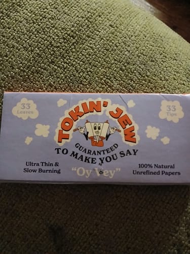 Customer photo review of Tokin’ Jew Star of David Rolling Papers