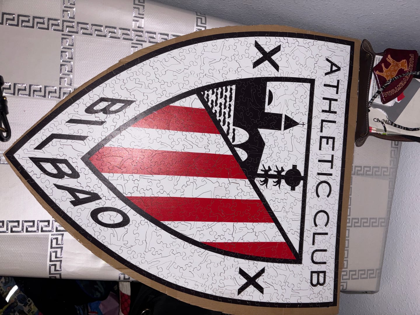 Customer photo review of Athletic Club® Logo - Puzzle de Madera