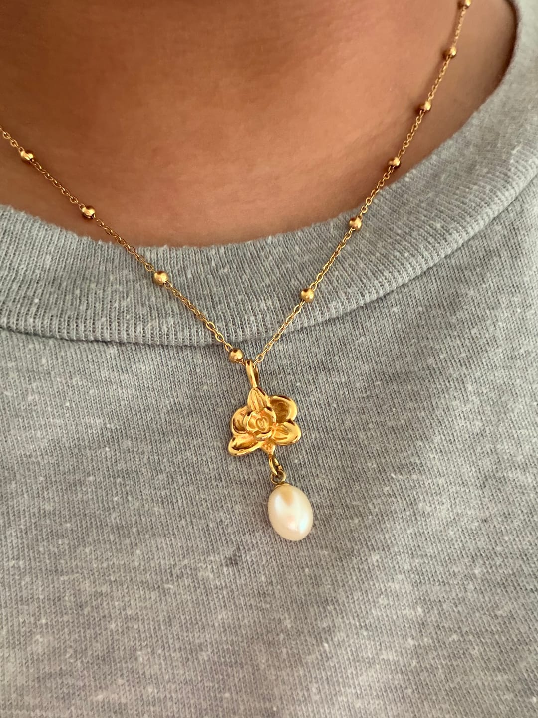 Customer photo review of Orchid Bloom Pearl Necklace