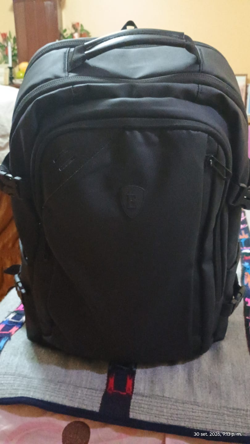 Customer photo review of Tech Backpack Black
