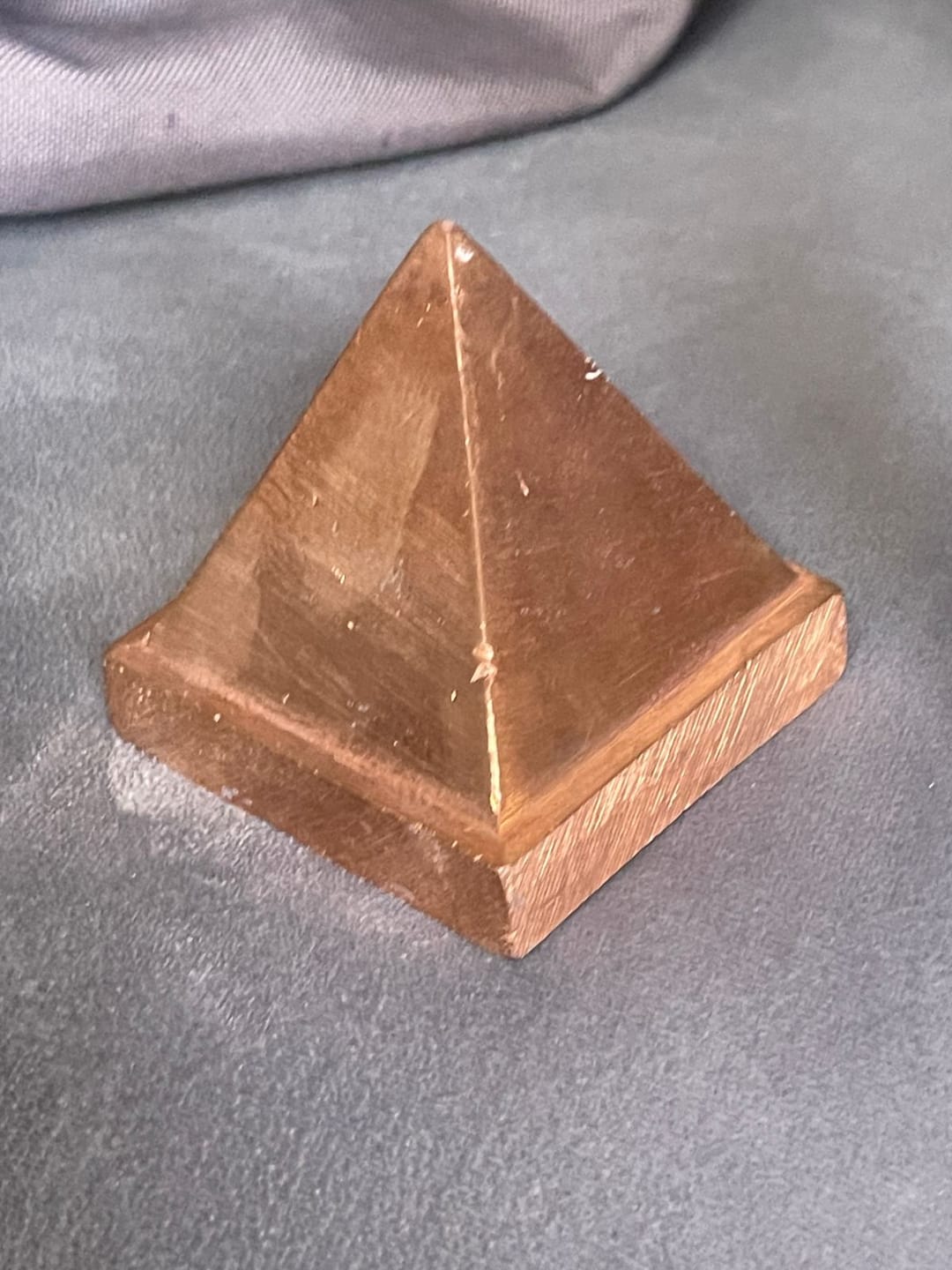 Customer photo review of Solid Copper Pyramid Vastu Remedy for Health, Wealth and Positive Energy Balance for Home Entrance, Main Door and Kitchen Placement | 7.6 cm | 850 g