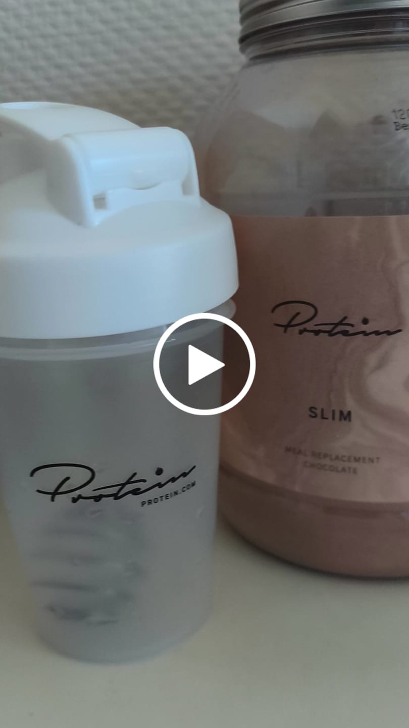 Customer video review of Slim Meal Replacement | 34 Meals + Free Shaker