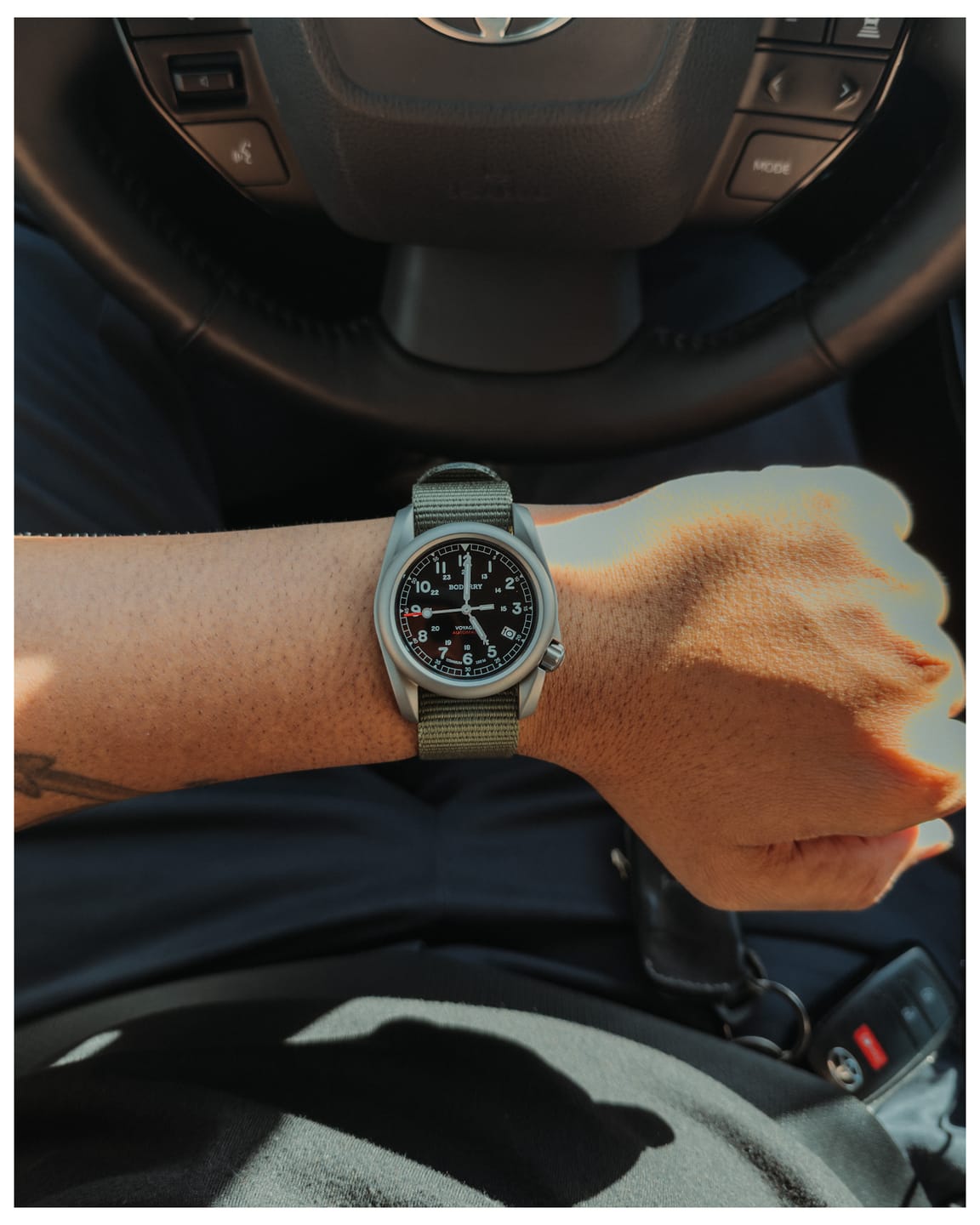 Customer photo review of VOYAGER - 100M Waterproof Titanium Automatic Field Watch | Black/ArmyGreen