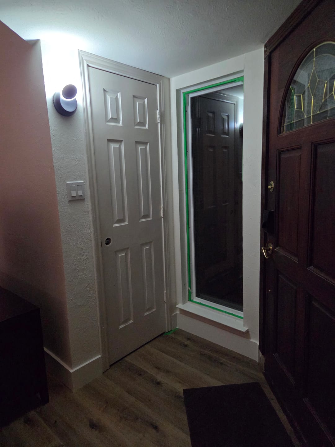 Customer photo review of 5W LED Wall Sconce 350-Degree Rotatable Up Down Light Aluminum 3000K 6500K 110-240V