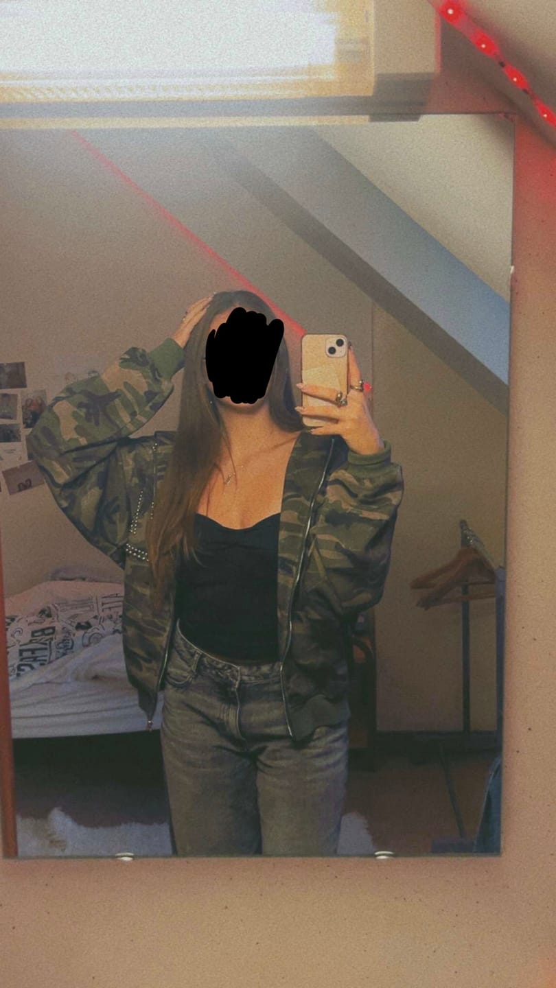 Customer photo review of Aelfric Eden Camo Zip Up Hoodie