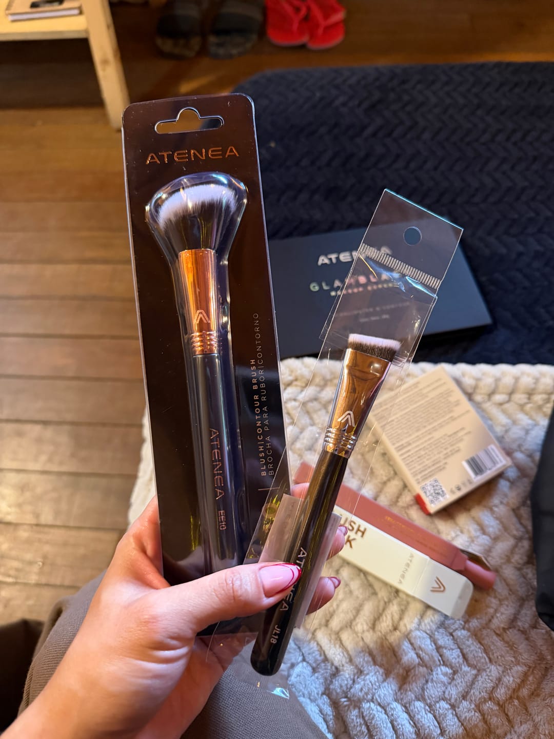 Customer photo review of BROCHA PARA RUBOR / CONTORNO - BLACK GOLD 10