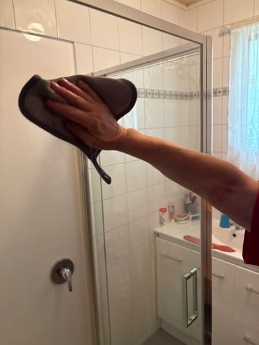 Customer photo review of Koala Bottle Brush – Soft Bristle Cleaning Brush for Bottles, Glasses & Carafes