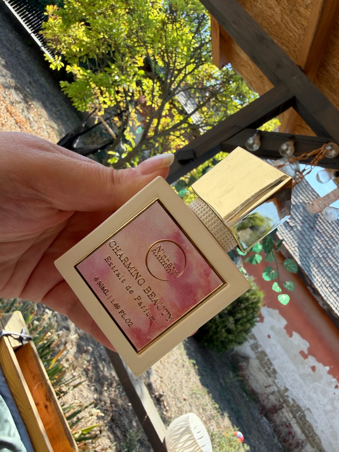 Customer photo review of Nichery Charming Beauty Extrait de Parfum - Női 50ml