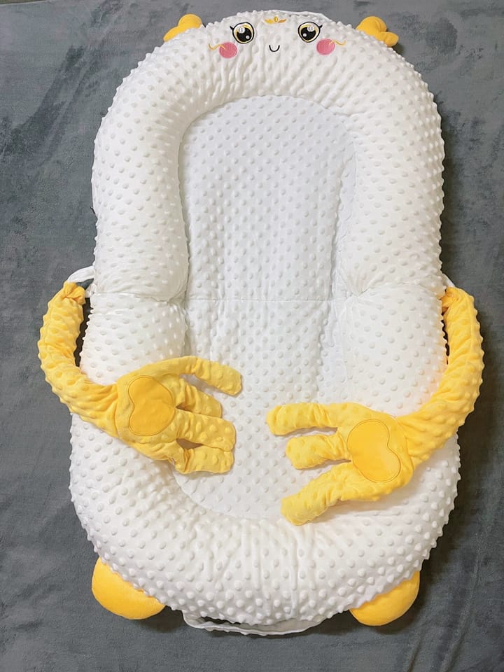 Customer photo review of Patting Animal Baby Nest Pillow
