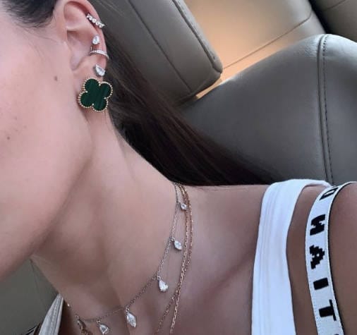 Customer photo review of Clover Leaf Earstuds,925 Silver, 18K Gold Plated