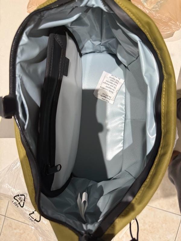 Customer photo review of Aion Toaletna Torbica – Dark Slate