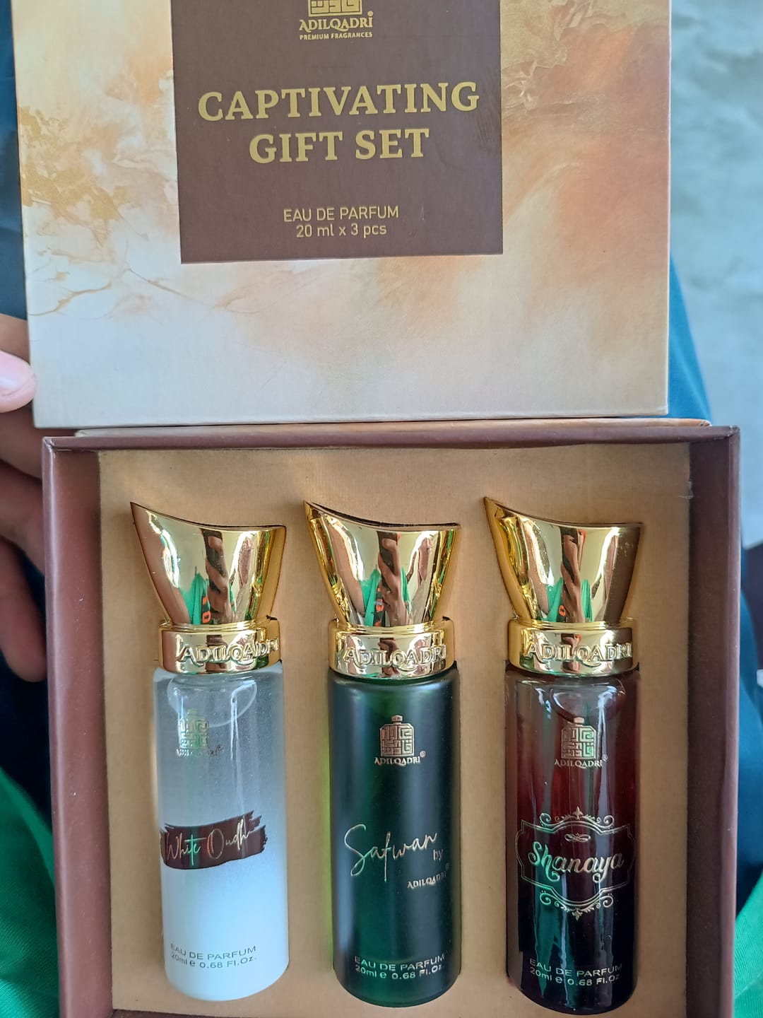 Customer photo review of Captivating Trio 3 Pcs Set Of Premium Perfume Spray