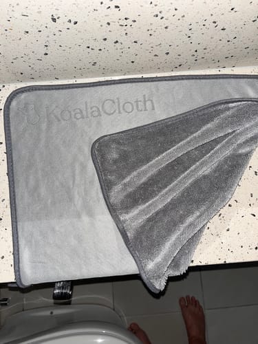 Customer photo review of KoalaCloth XXL (60x40cm) – Streak-Free Cleaning With Just Water