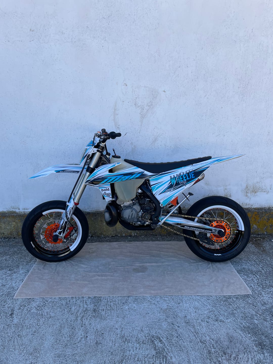 Customer photo review of DEEPE - Graphics kit