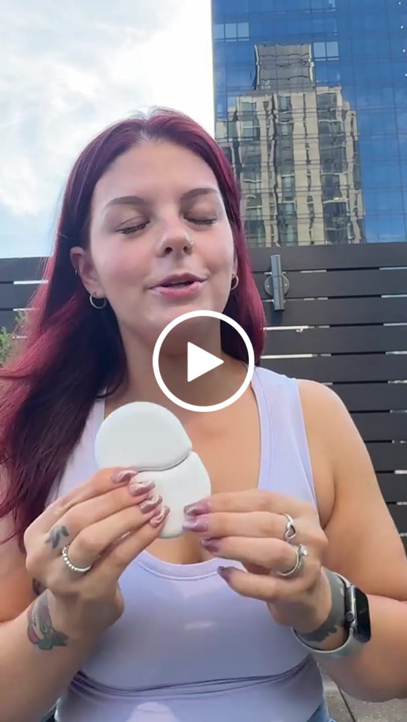 Customer video review of Face Card Duo