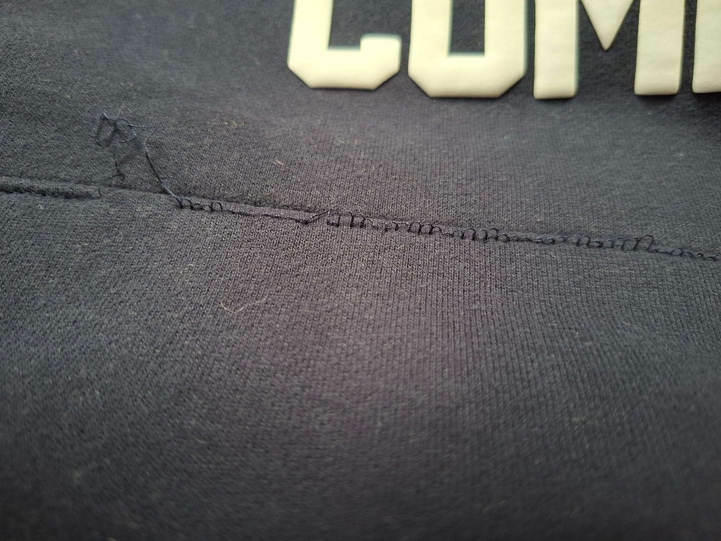 Customer photo review of GATED COMMUNITY HOODIE NAVY