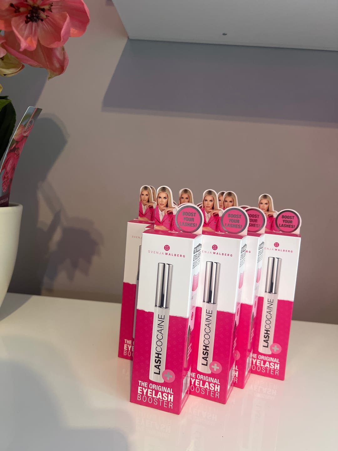 Customer photo review of LASHCOCA!NE - Wimpernserum