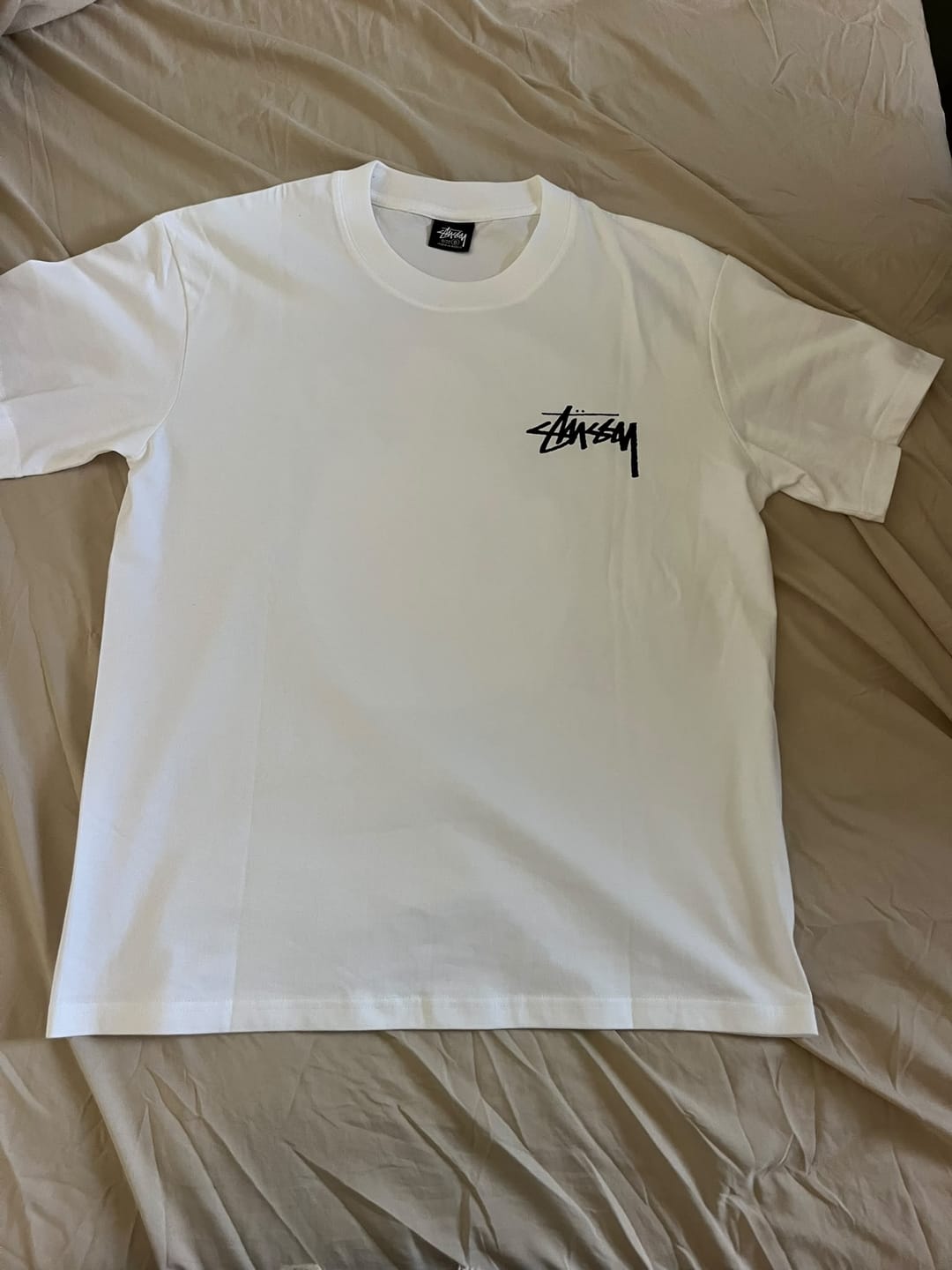 Customer photo review of STUSSY | חולצה קצרה - Black 5