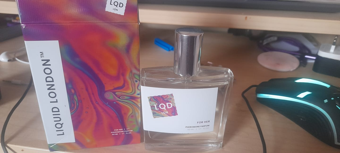 Customer photo review of For Her | V1 | Pheromone Perfume