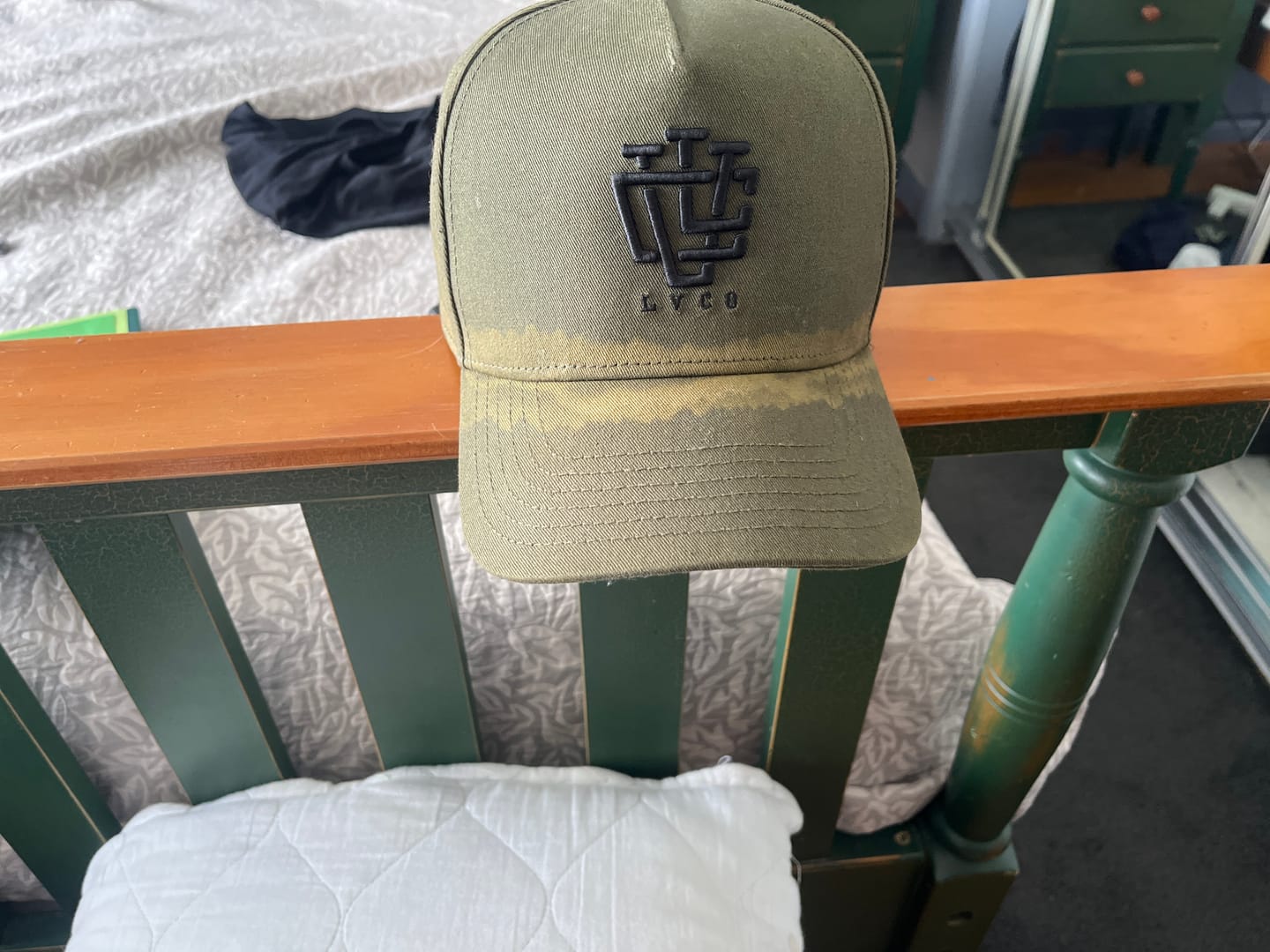 Customer photo review of DEEP FIT LVCO "Khaki Green/Black" A-Frame Snapback