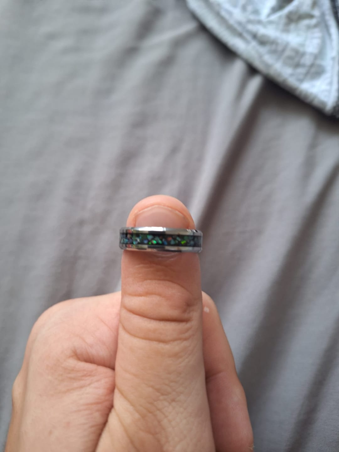 Customer photo review of Bague Personnalisée en Tungstène