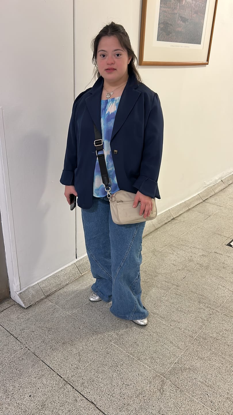 Customer photo review of Wanda Tachas Plata - Outlet