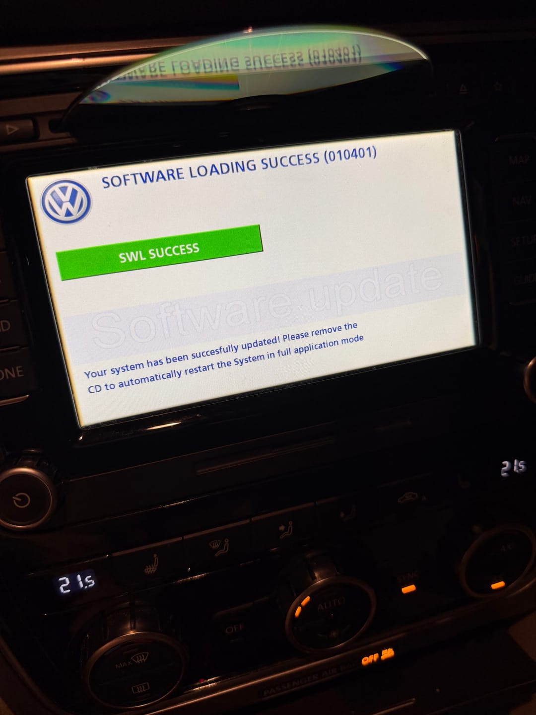 Customer photo review of VW RNS510 Firmware Update – Version v5382 (North America)