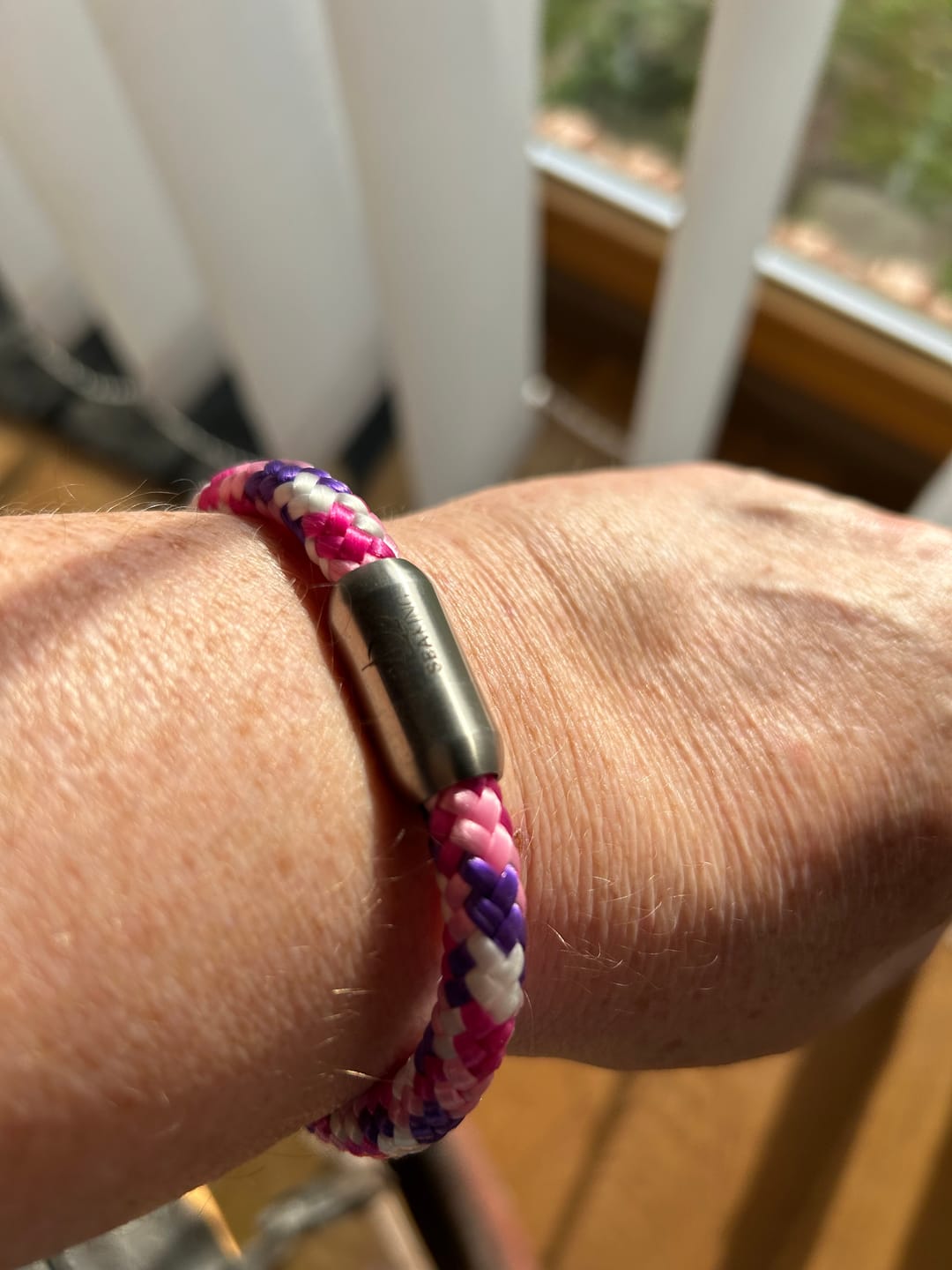 Customer photo review of Segeltau Armband Damen Unicorn 8mm Magnetverschluss