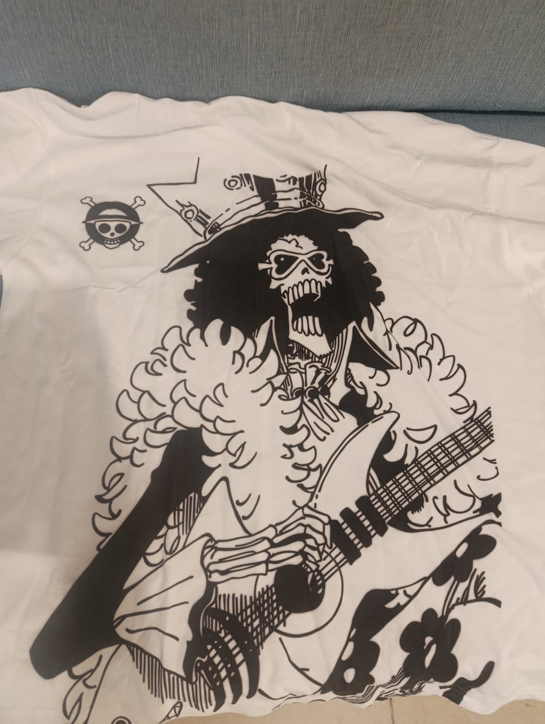 Customer photo review of Brook Oversize Tee