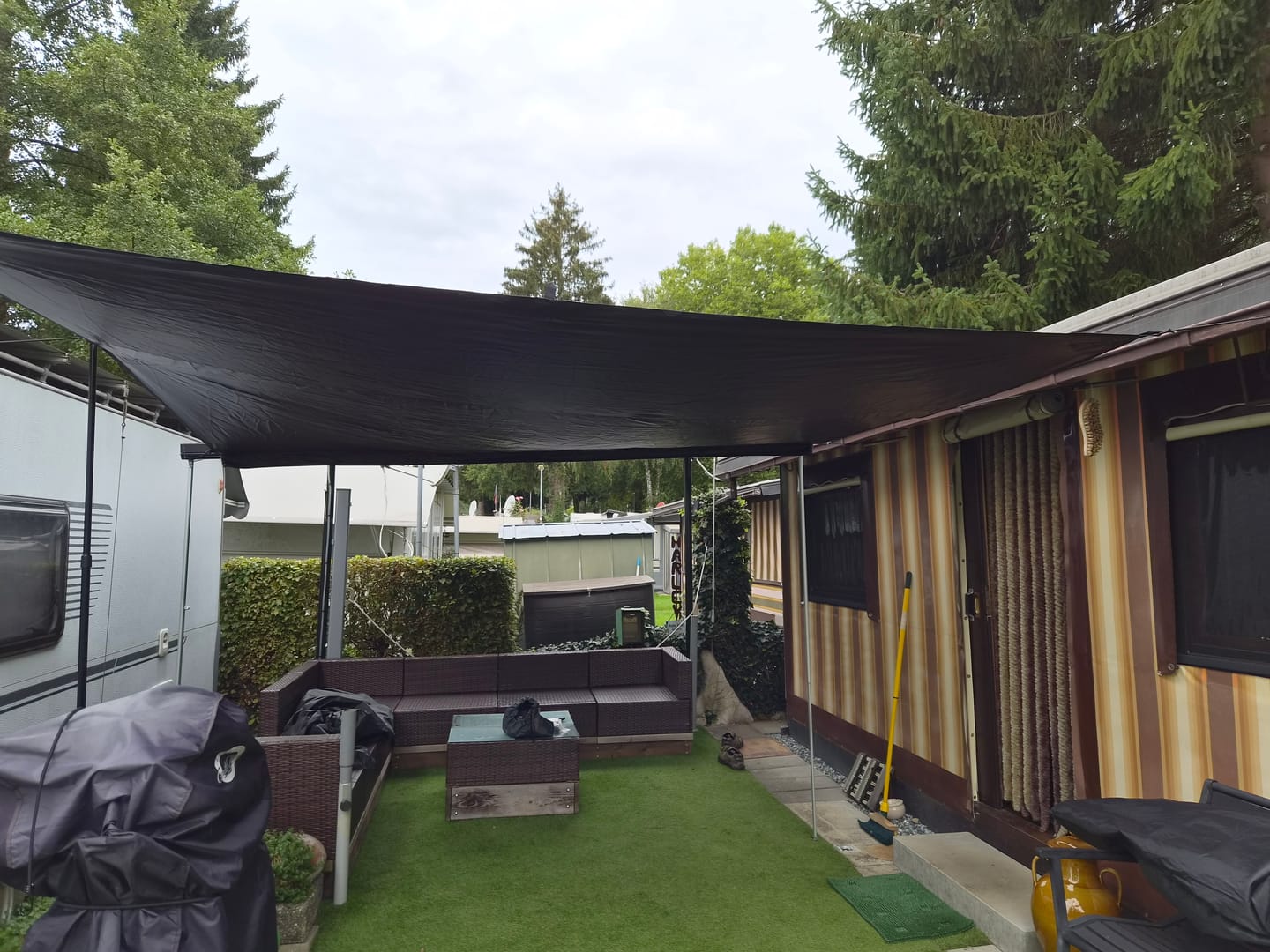 Customer photo review of Vorzelt Wohnwagen